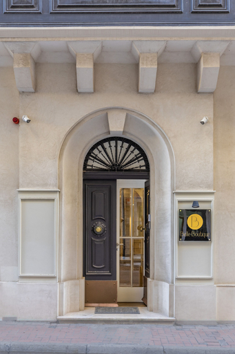 Exterior & Views 2, Belle Boutique