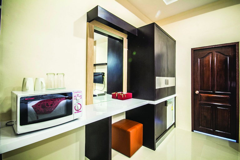 Bathroom 6