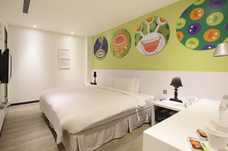 Bedroom 13
