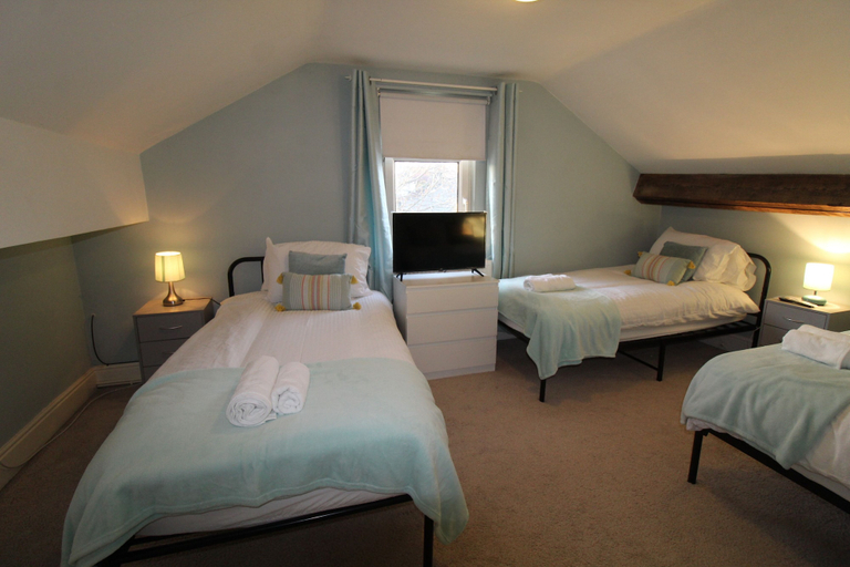 Bedroom 2, Somerset house, Sheffield