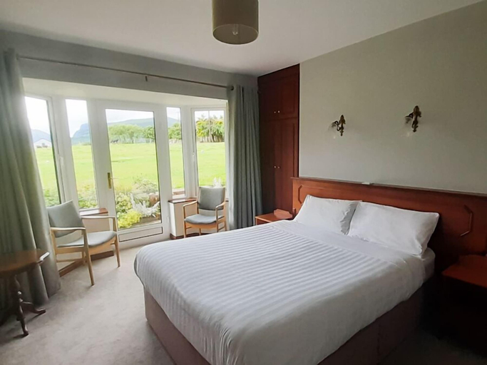 Bedroom 2, Inveraray Farm