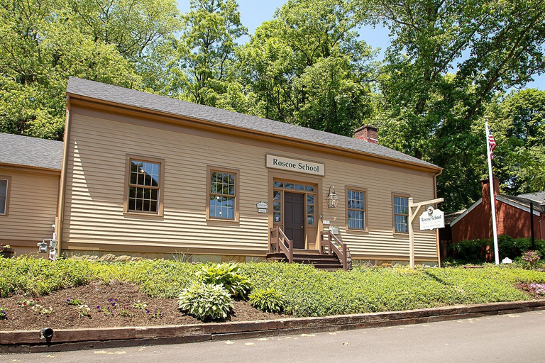 Exterior & Views 2, Country Squire Inn & Suites, Coshocton