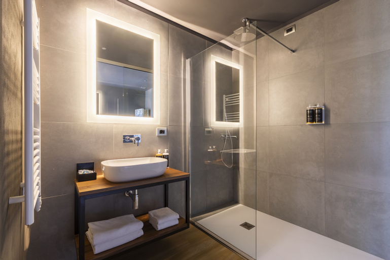 Bathroom 3