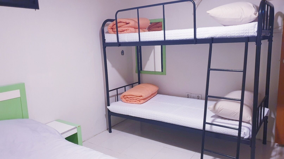Bedroom 3, OPPA Hostel Sinchon-Hongdae, Seodaemun