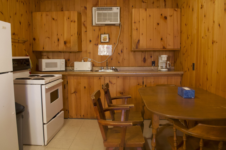 Others 3, White Birch Lodge, Kenora