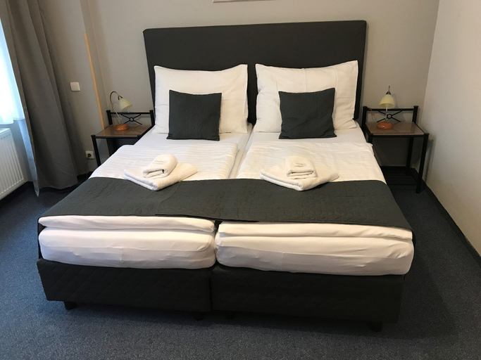 Bedroom 3, Boston, Karlovy Vary