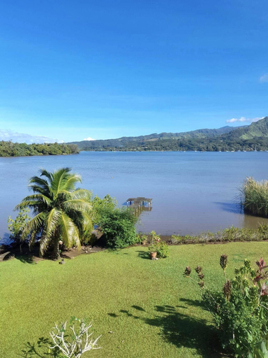 Others 5, Te Mana Lodge