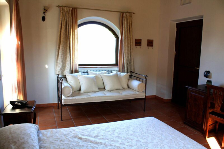 Bedroom 21