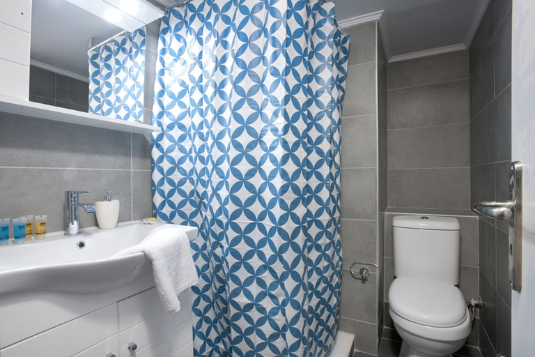 Bathroom 2, Pop art apartment at Koukaki, Attica