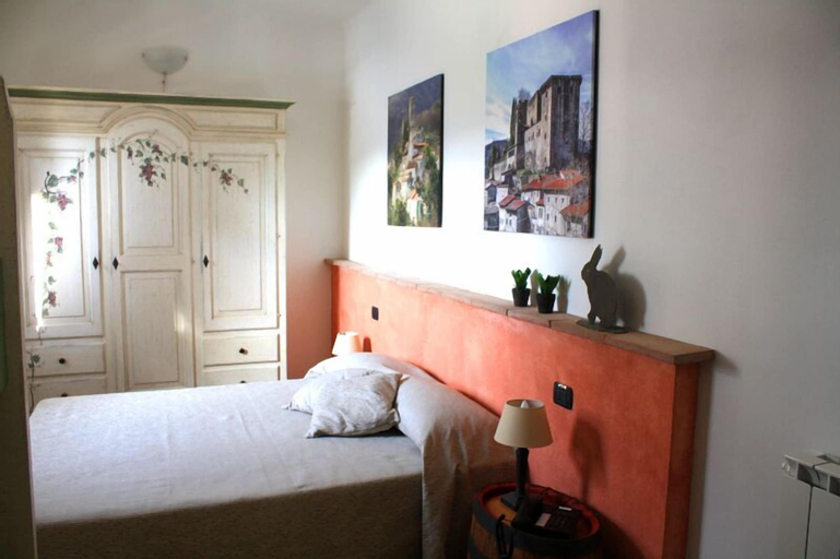 Bedroom 23