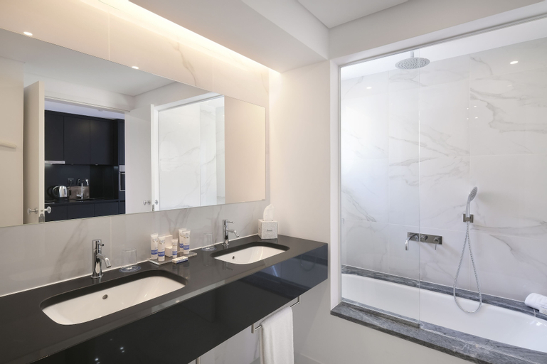 Bathroom 6