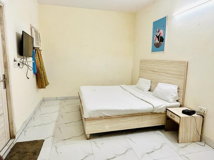 Bedroom 3, Hotel Green Arrow Rohini, Delhi