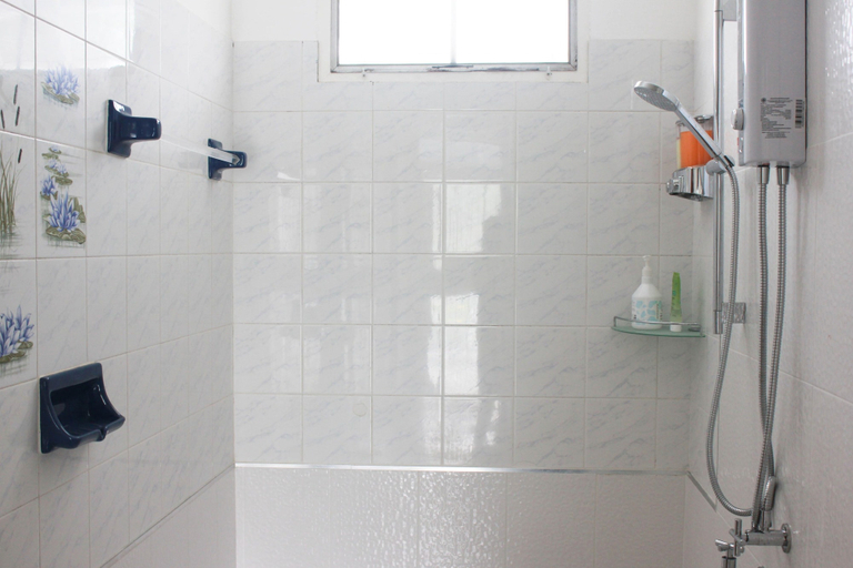 Bathroom 3, Home @ Hostel Kanchanaburi, Muang Kanchanaburi