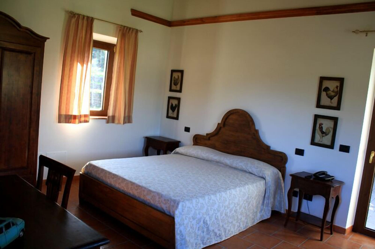 Bedroom 27