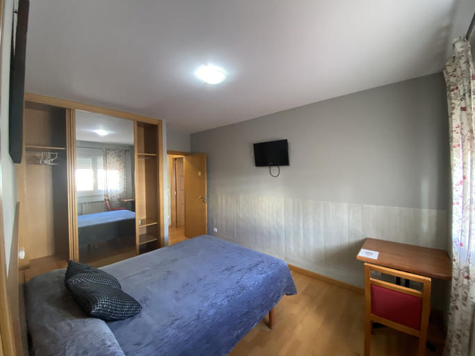 Bedroom 5, dpCristal Castelao, Lugo