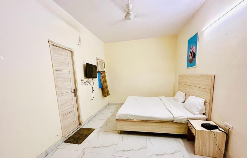 Bedroom 3, Hotel Green Arrow Rohini, West