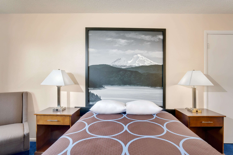 Bedroom 8