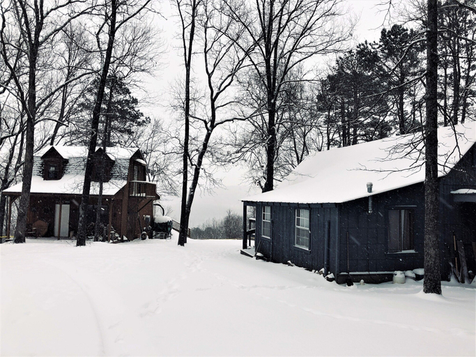 Exterior & Views 2, Hickory Hill Cabin Rentals, Van Buren