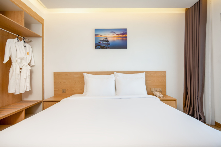Bedroom 12