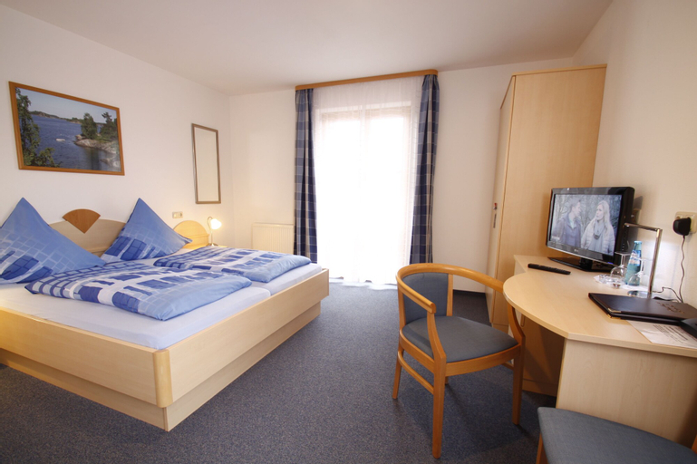 Bedroom 8