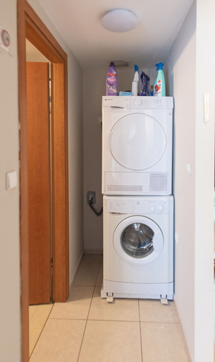 Others 4, Mahane Yehuda Market Apartment Jerusalem