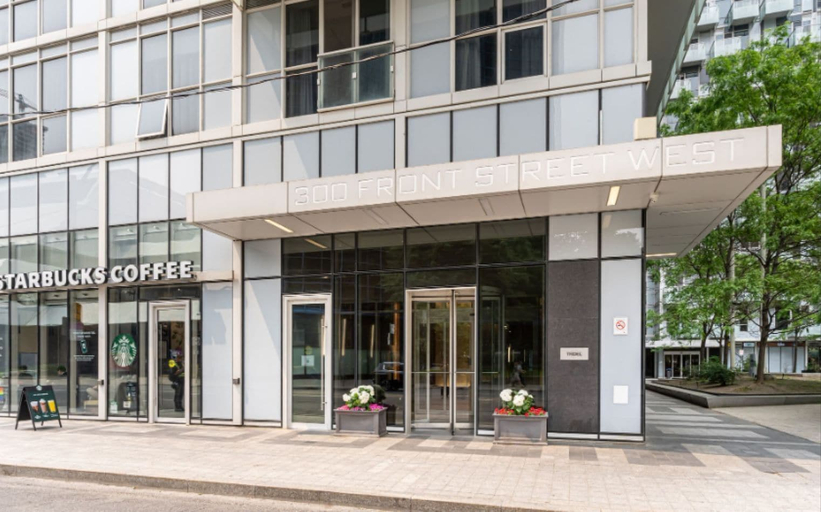 Exterior & Views, Gorgeous Lakeview Boutique Suites, Toronto