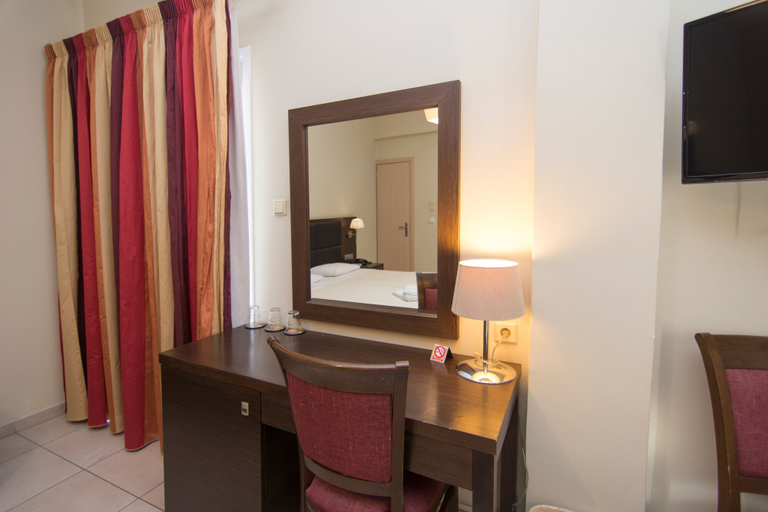 Others 5, San Nectarios Hotel, Epirus