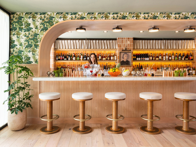 Food & Drinks 5, Palihotel Hollywood near Universal Studios, Los Angeles