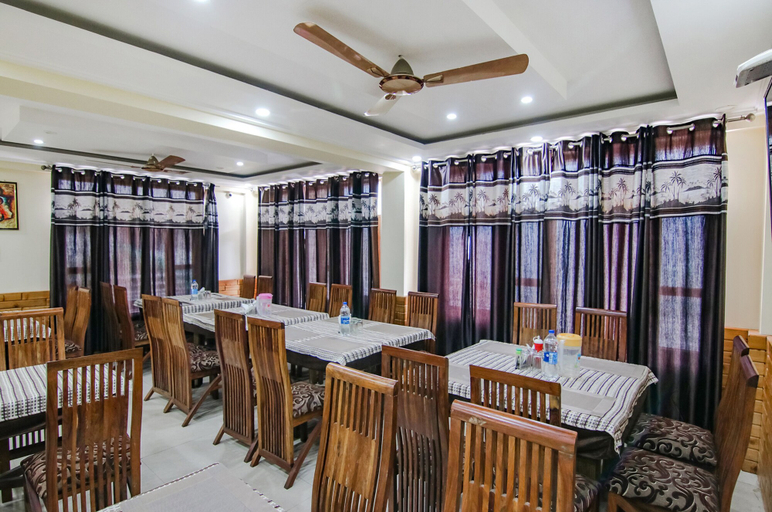 Food & Drinks 3, Fabhotel The Eden, Kangra