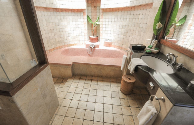 Bathroom 3