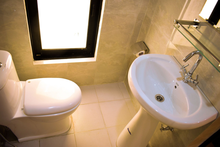 Bathroom 3, Kathmandu Peace Hotel, Bagmati