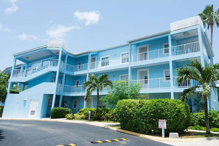 Exterior & Views 2, The Grandview Condos on Seven Mile Beach