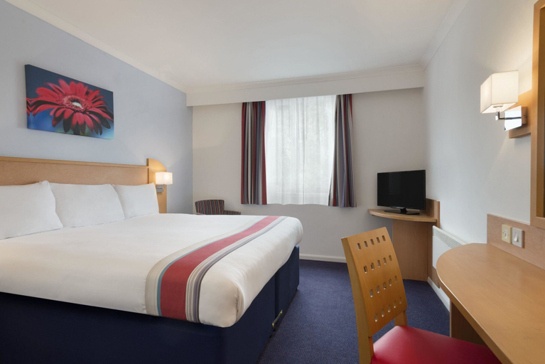 Bedroom 3, Ramada By Wyndham Wakefield, Wakefield
