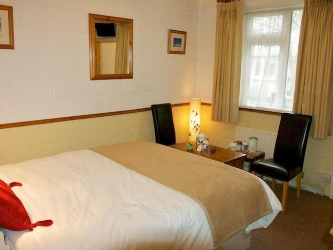 Bedroom 2, Ach na Sheen Guest House
