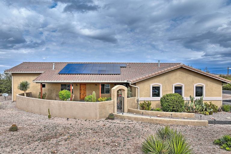 Exterior & Views 2, Cozy Mtn-View Vail Home with Pool and Hot Tub!, Pima