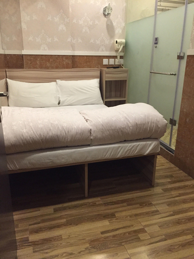 Bedroom 3, USA Hostel, Kowloon