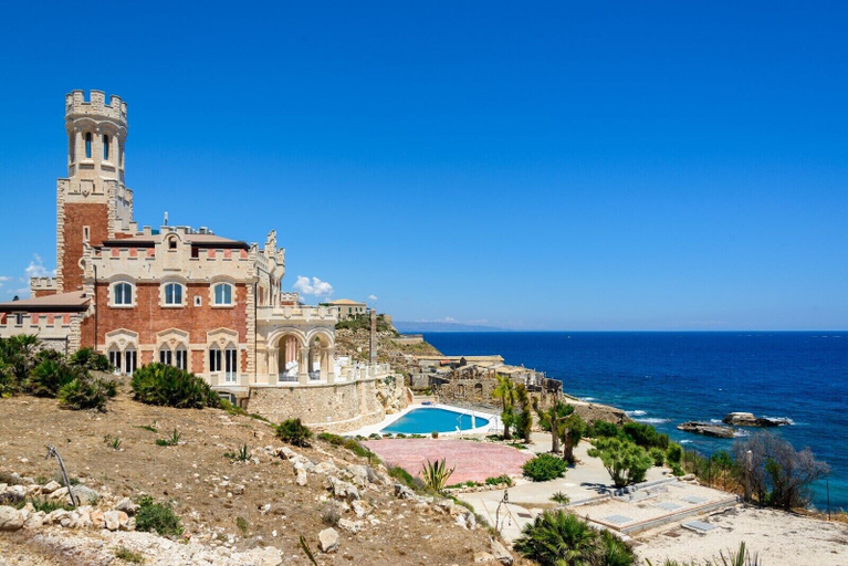Exterior & Views, CASA DONNA FELICIA, Syracuse
