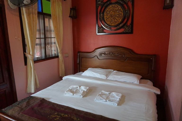 Bedroom 13