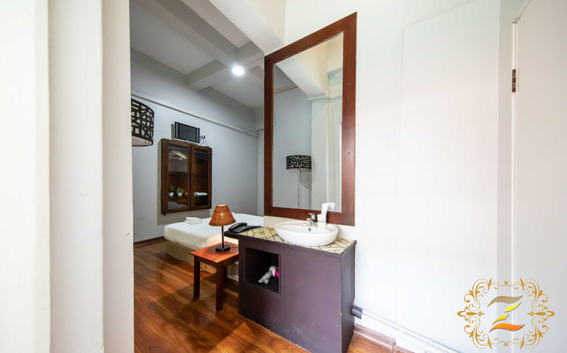 Bathroom 3, Hotel Zara, Yangon