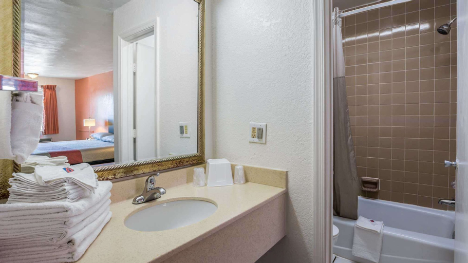 Bathroom 5