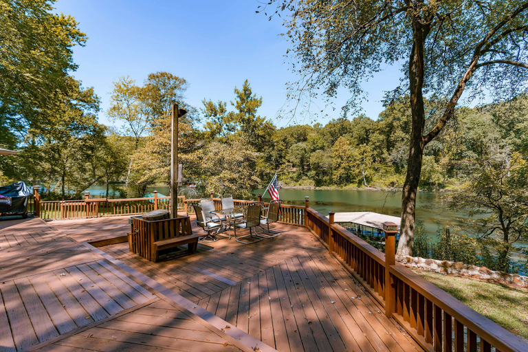 Others 1, Riverfront Retreat w/ Fire Pit: Fish & Hike!, Cleburne