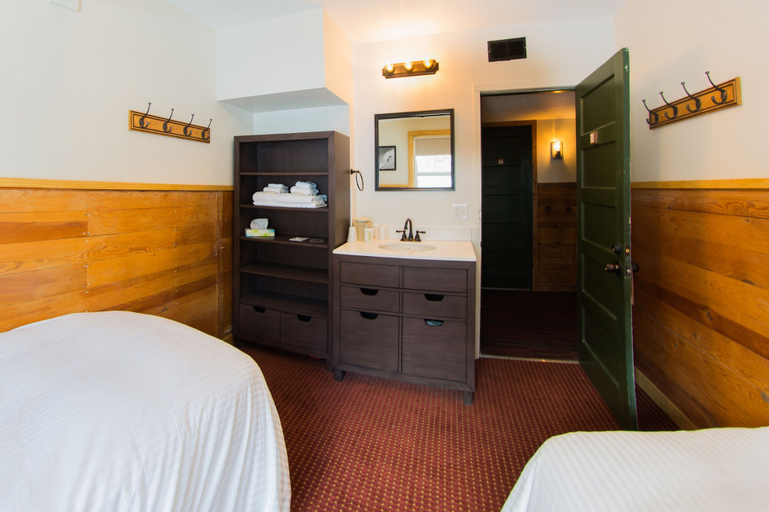 Bedroom 5