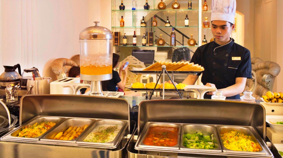 Food & Drinks 5, HANZ Gold Hotel, District 1