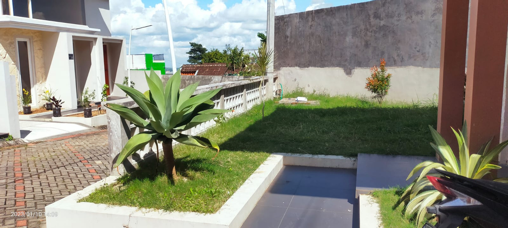 Exterior & Views 3, Villa Pesona 33 Batu, Malang