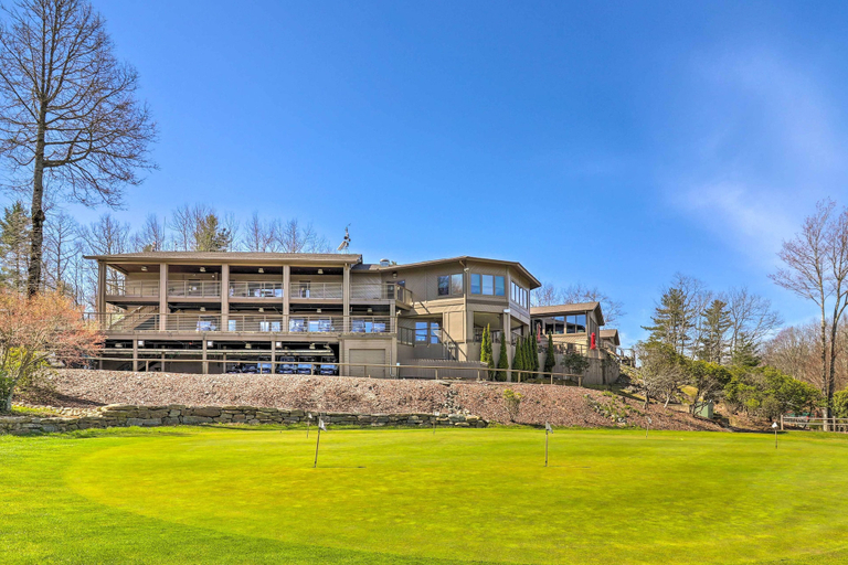 Exterior & Views 2, Amazing A-frame w/ Private Hiking + Amenities, Transylvania