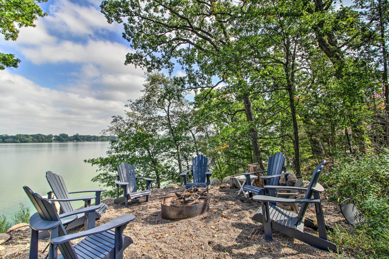 Others 1, Lower Unit of Cabin: Shared Dock & Fire Pit!, Sherburne
