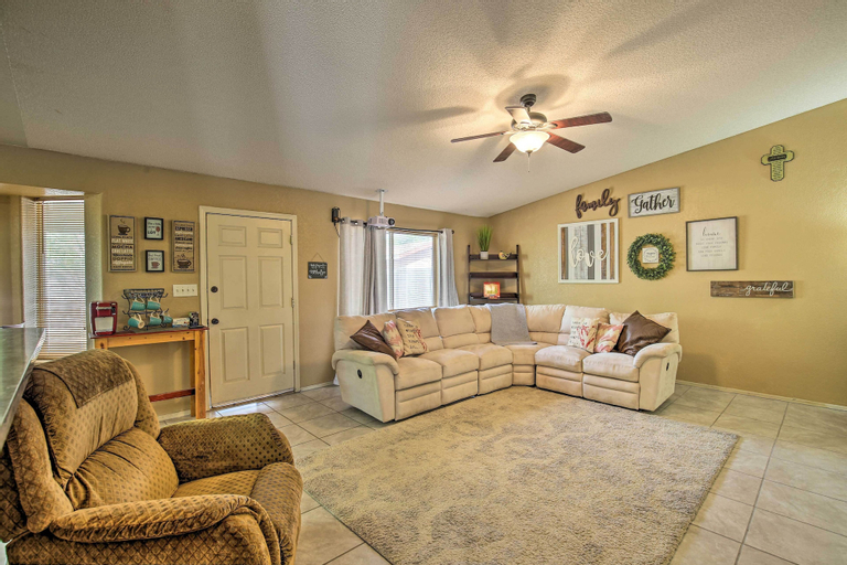 Others 1, Yuma Retreat with Fire Pit in a Golf Course Mecca!, Yuma