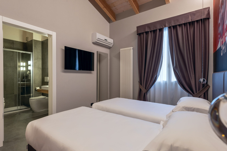 Bedroom 20