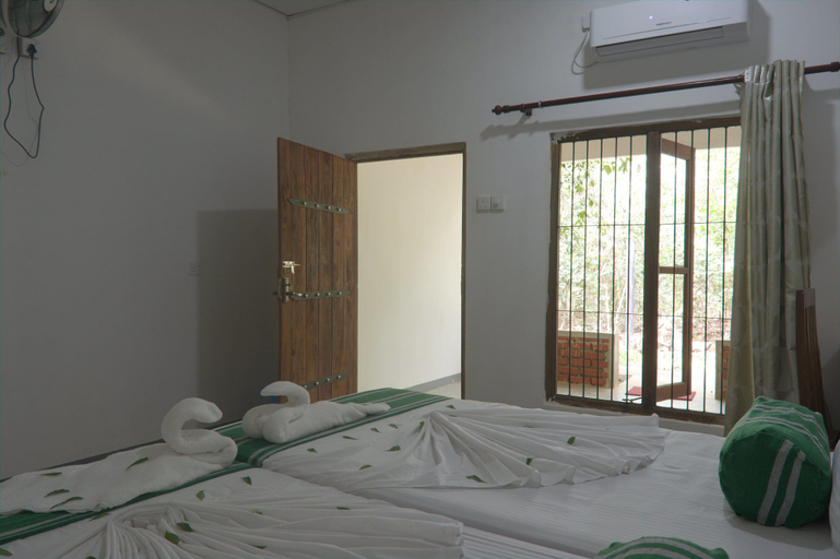Bedroom 2, Kadulla Villa, Palugaswewa