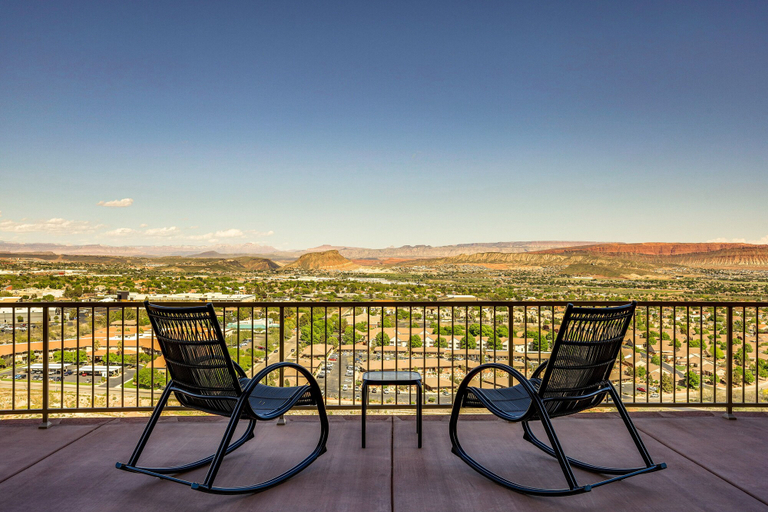 Others 1, Luxe St George Vacation Rental - 2 Mi to Downtown, Washington